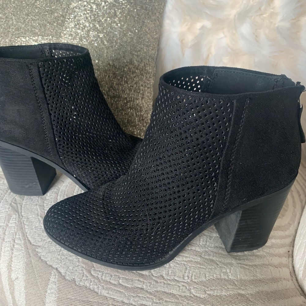 City classified bootie. Excellent used condition
